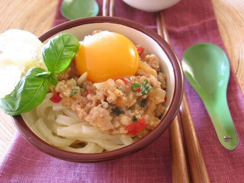 タイのガパオ風うどん